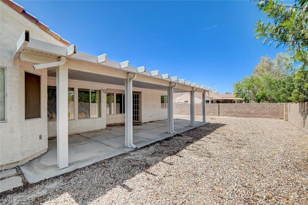 4612 Standing Bluff, Las Vegas, NV 89130