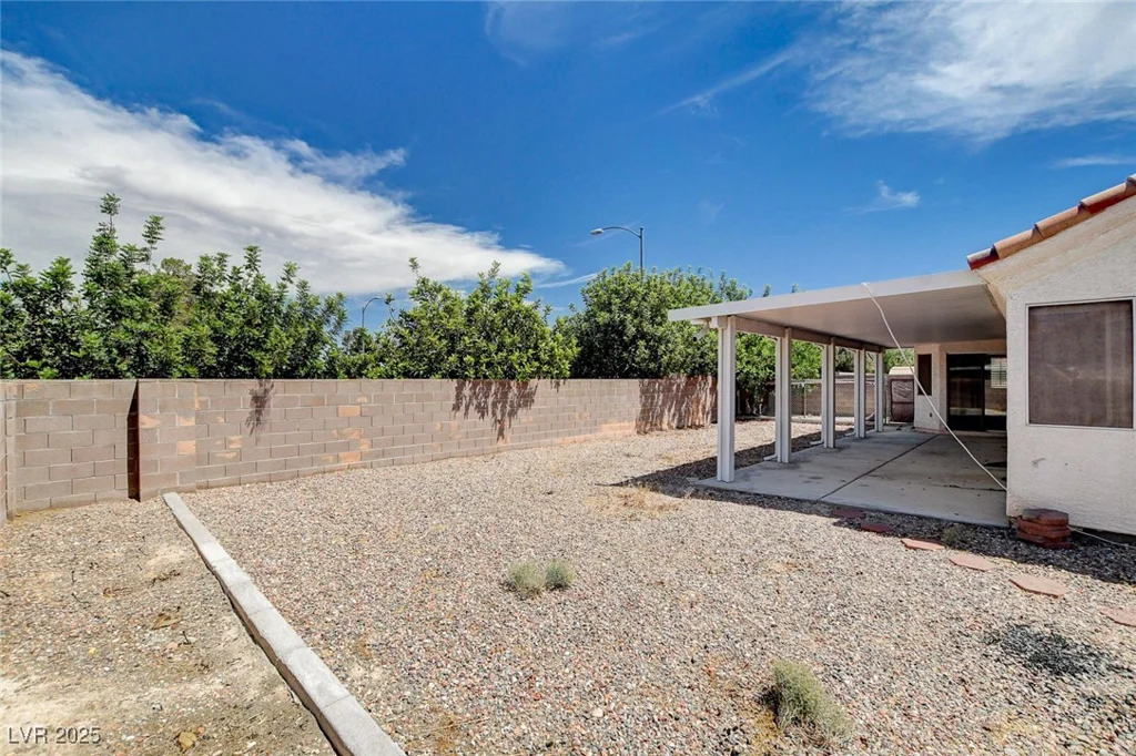 4612 Standing Bluff, Las Vegas, NV 89130
