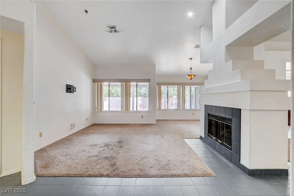 4612 Standing Bluff, Las Vegas, NV 89130