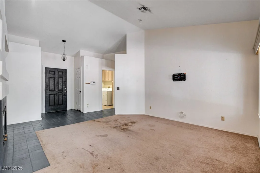 4612 Standing Bluff, Las Vegas, NV 89130