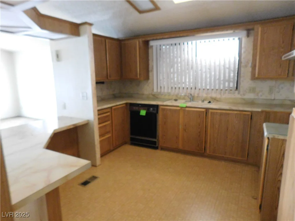 3118 Comitan, Las Vegas, NV 89122