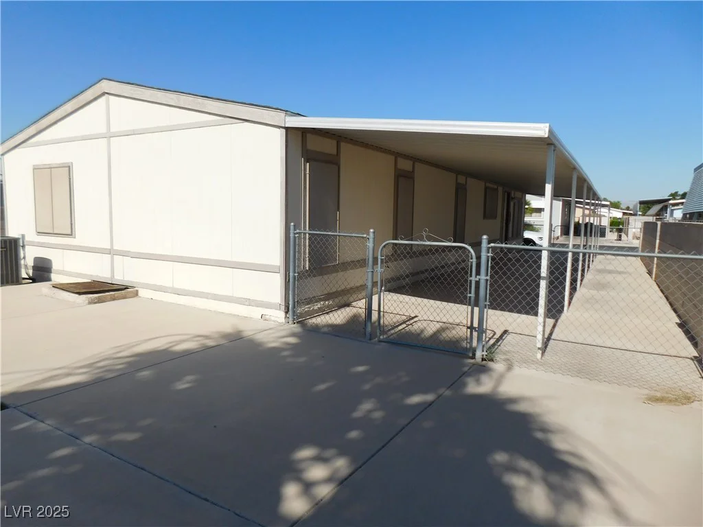 3118 Comitan, Las Vegas, NV 89122