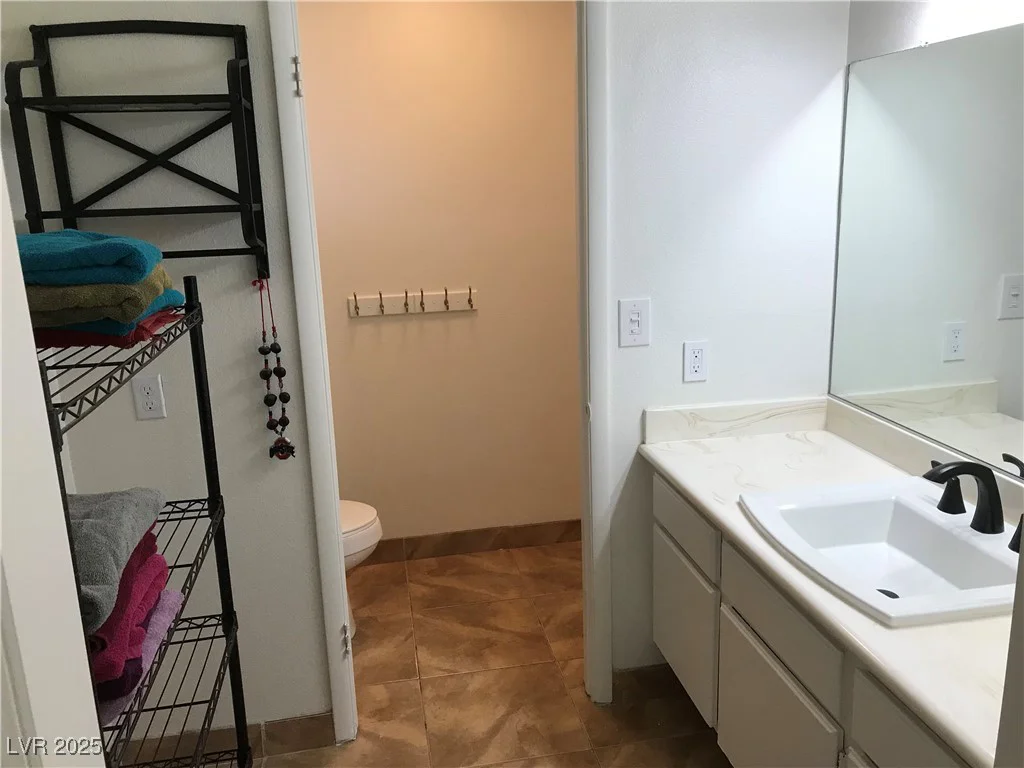 308 Sunbeam, Las Vegas, NV 89107