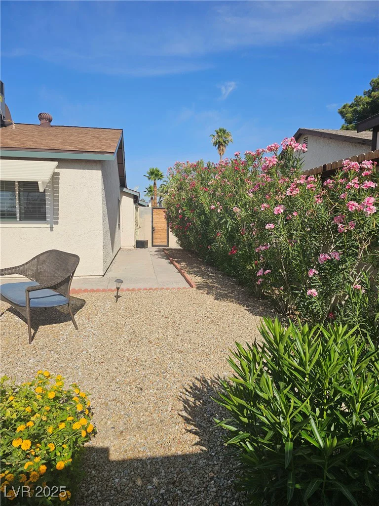 308 Sunbeam, Las Vegas, NV 89107