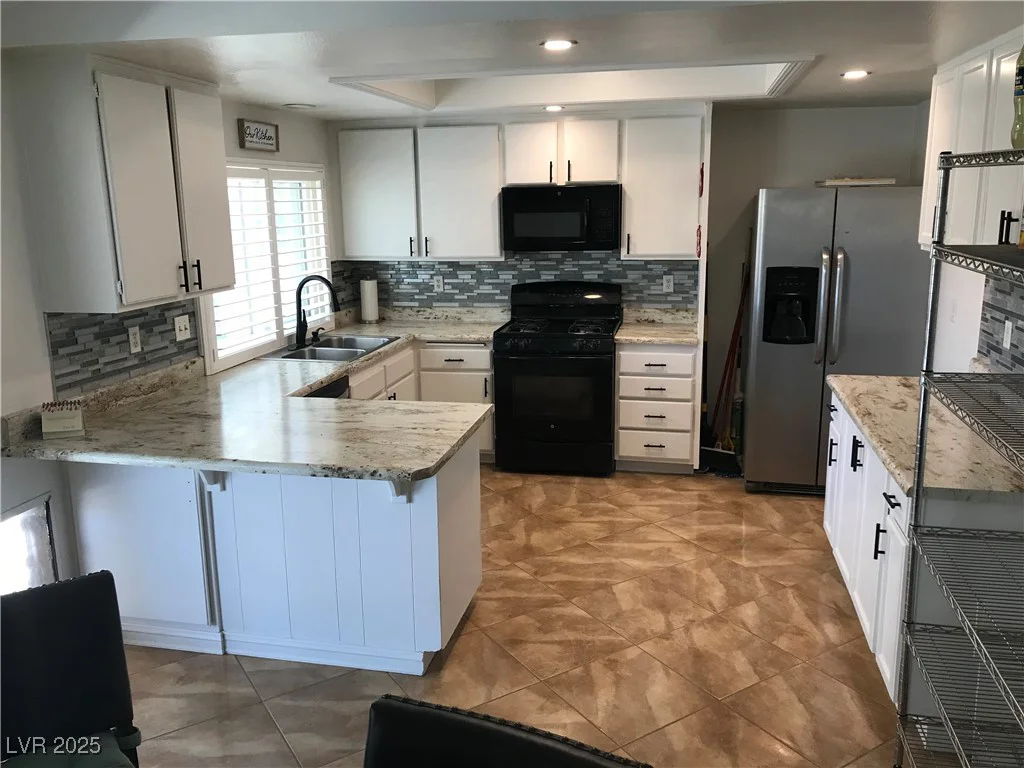 308 Sunbeam, Las Vegas, NV 89107