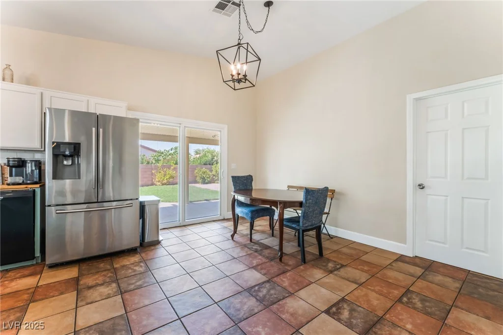 4837 River Splash, Las Vegas, NV 89131