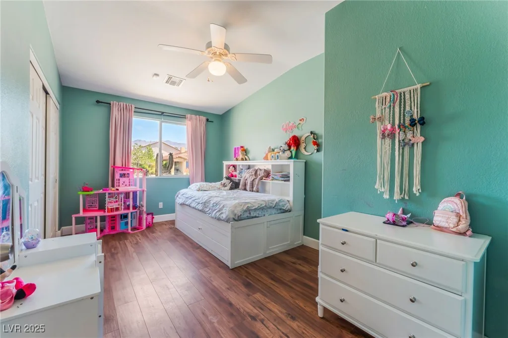 4837 River Splash, Las Vegas, NV 89131