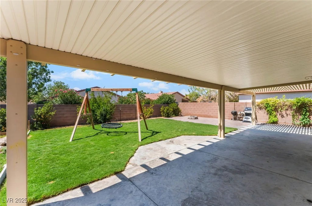 4837 River Splash, Las Vegas, NV 89131