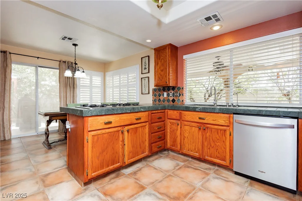 8875 Tidal Bay, Las Vegas, NV 89117