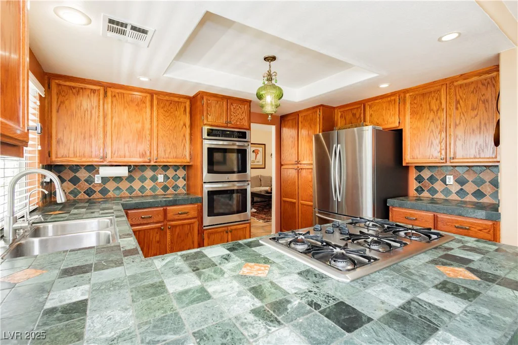 8875 Tidal Bay, Las Vegas, NV 89117