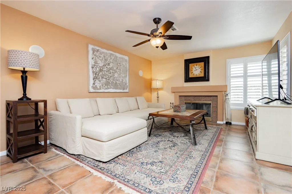 8875 Tidal Bay, Las Vegas, NV 89117