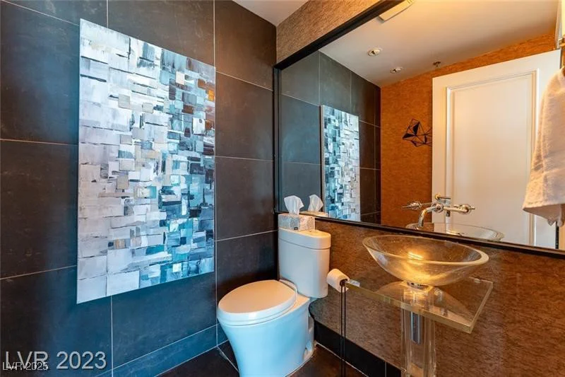 2700 Las Vegas, Las Vegas, NV 89109