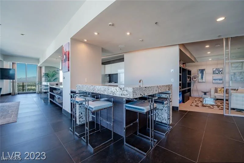 2700 Las Vegas, Las Vegas, NV 89109