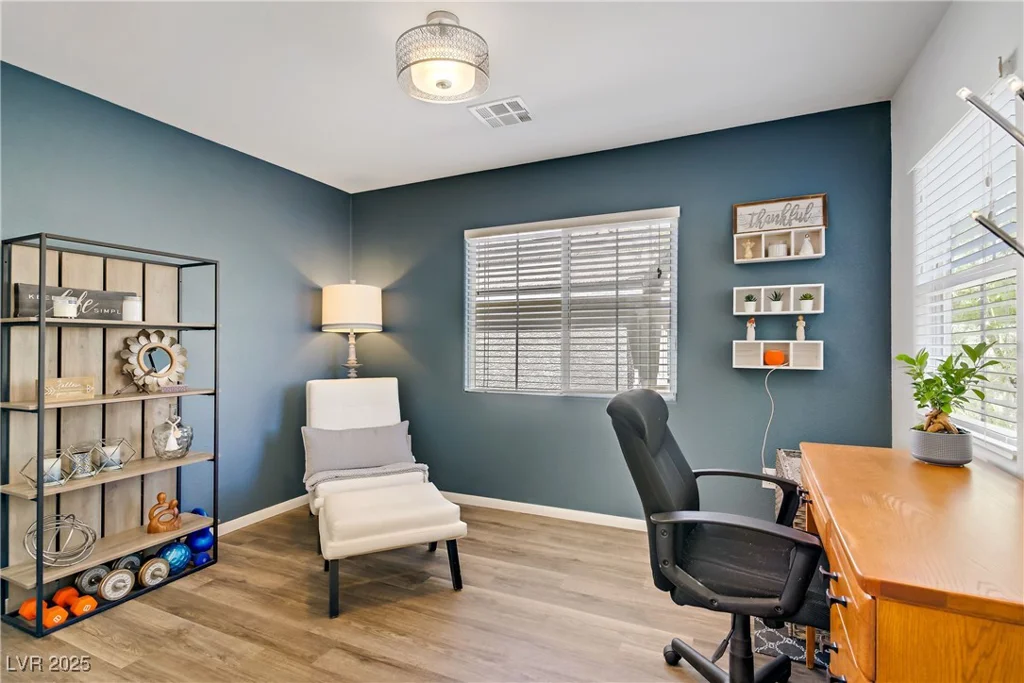 8656 Rowland Bluff, Las Vegas, NV 89178