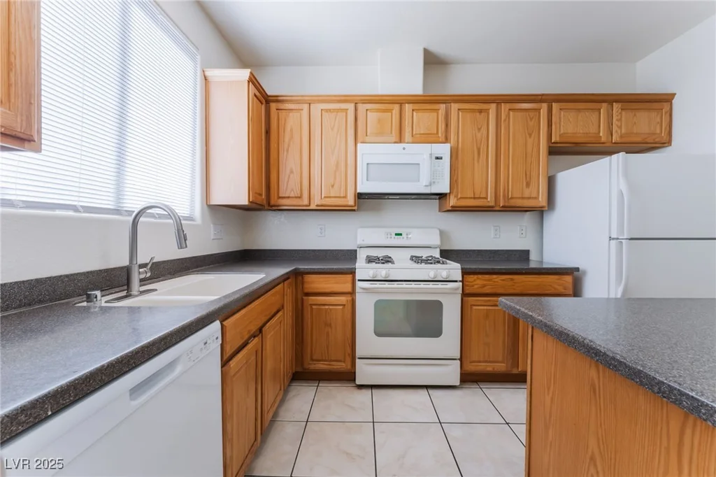 5938 Village Loft, North Las Vegas, NV 89081