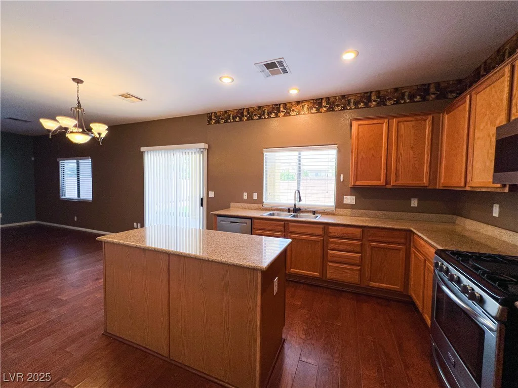 3412 Catherine Mermet, North Las Vegas, NV 89081