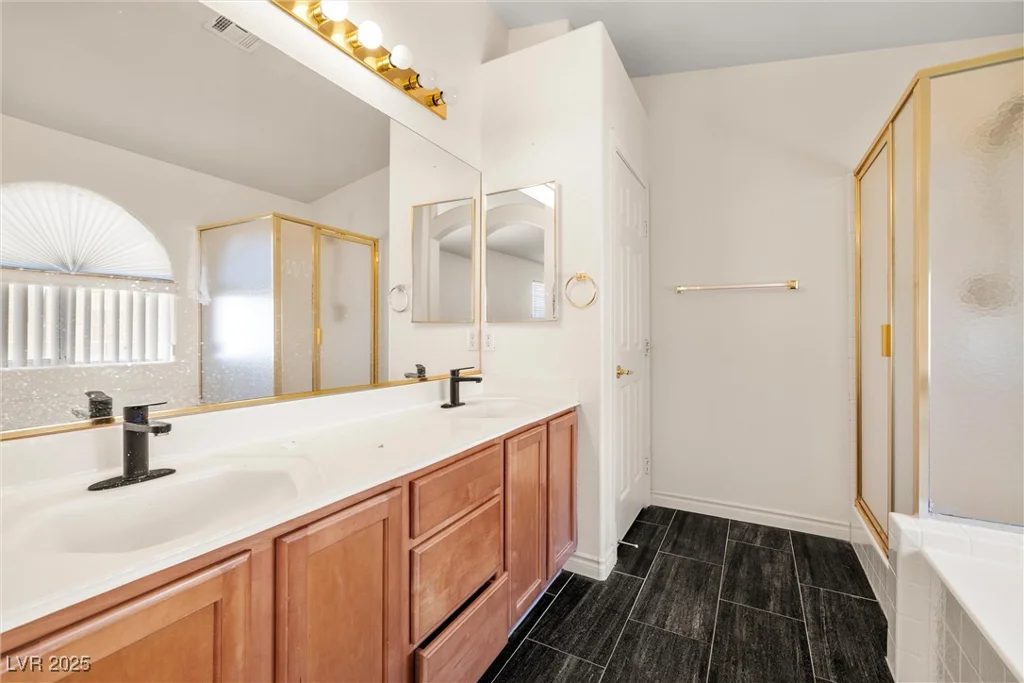 3597 Cherbourg, Las Vegas, NV 89141