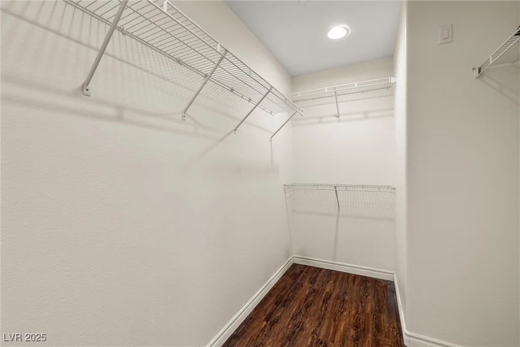 3597 Cherbourg, Las Vegas, NV 89141