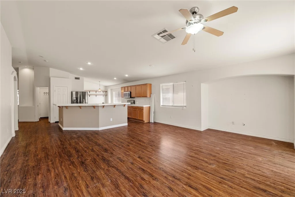 3597 Cherbourg, Las Vegas, NV 89141