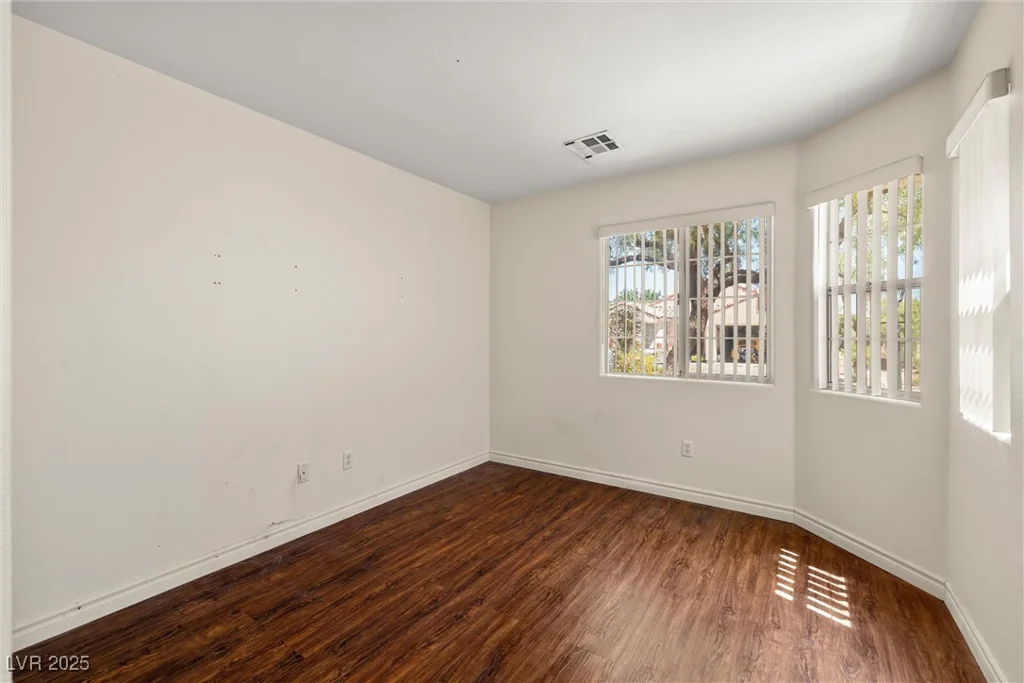 3597 Cherbourg, Las Vegas, NV 89141