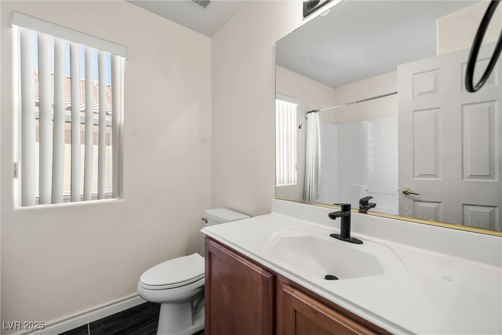 3597 Cherbourg, Las Vegas, NV 89141