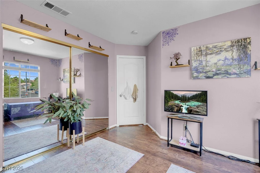 9909 Masked Duck, Las Vegas, NV 89117