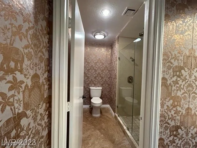 3142 Bel Air, Las Vegas, NV 89109