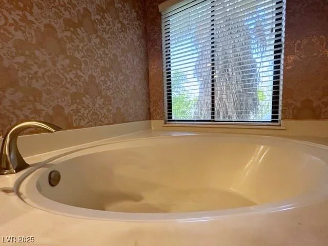 3142 Bel Air, Las Vegas, NV 89109