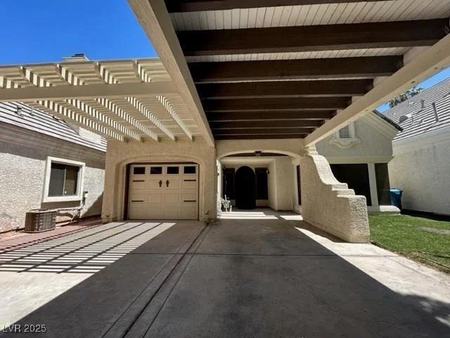 3142 Bel Air, Las Vegas, NV 89109