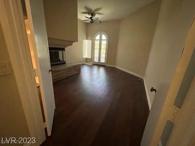 3142 Bel Air, Las Vegas, NV 89109