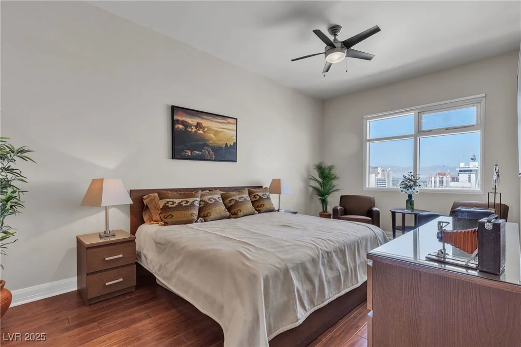 150 Las Vegas, Las Vegas, NV 89101
