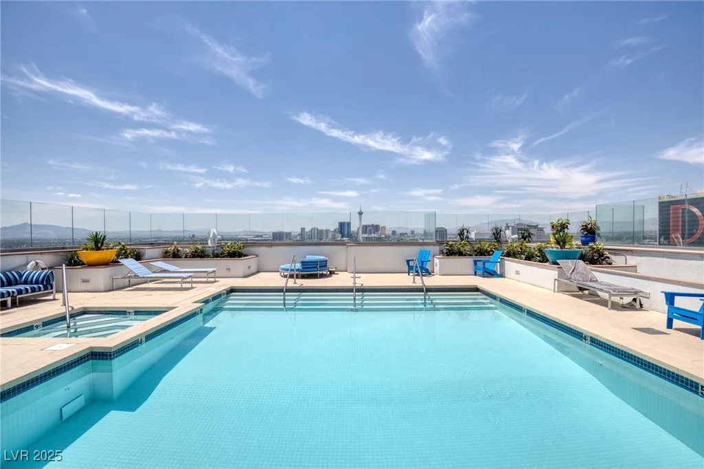 150 Las Vegas, Las Vegas, NV 89101