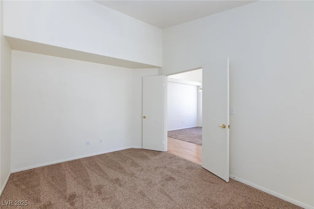 849 Ringwood, Las Vegas, NV 89110