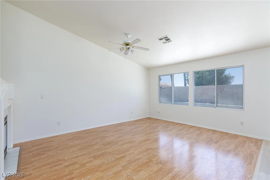 849 Ringwood, Las Vegas, NV 89110