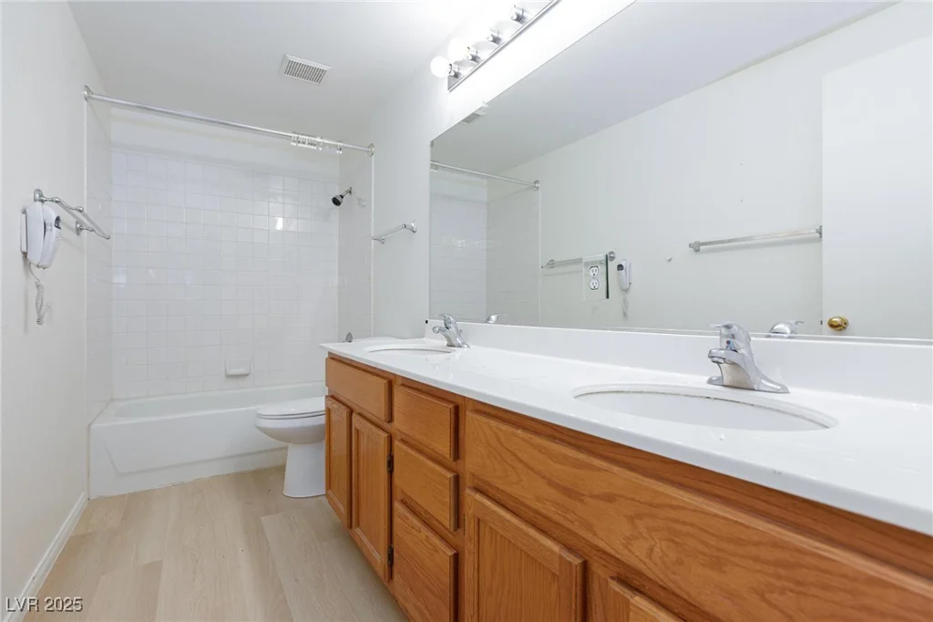 849 Ringwood, Las Vegas, NV 89110