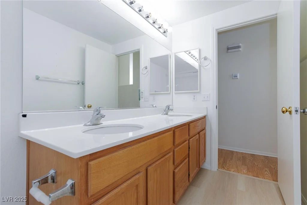849 Ringwood, Las Vegas, NV 89110