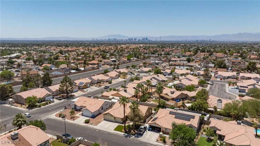 849 Ringwood, Las Vegas, NV 89110