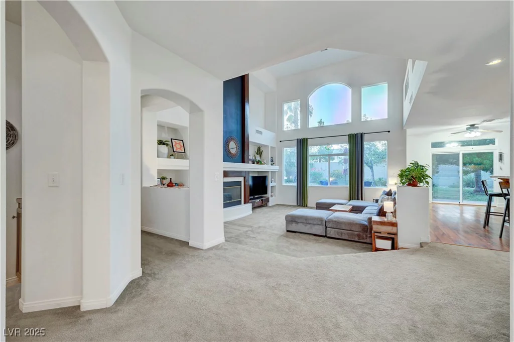 8812 Glenistar Gate, Las Vegas, NV 89143