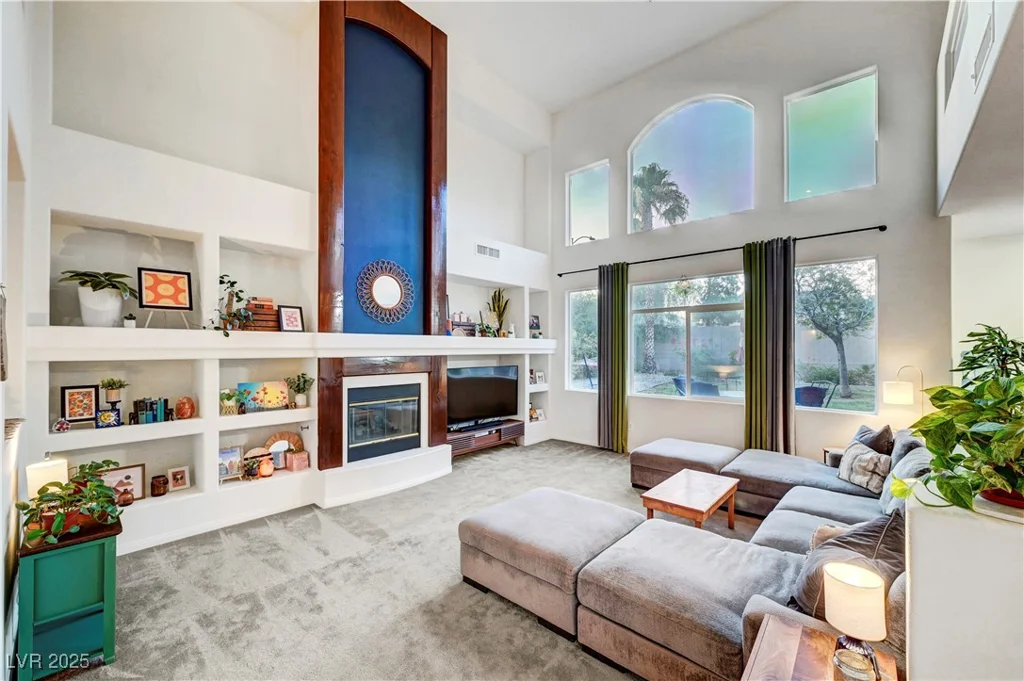 8812 Glenistar Gate, Las Vegas, NV 89143