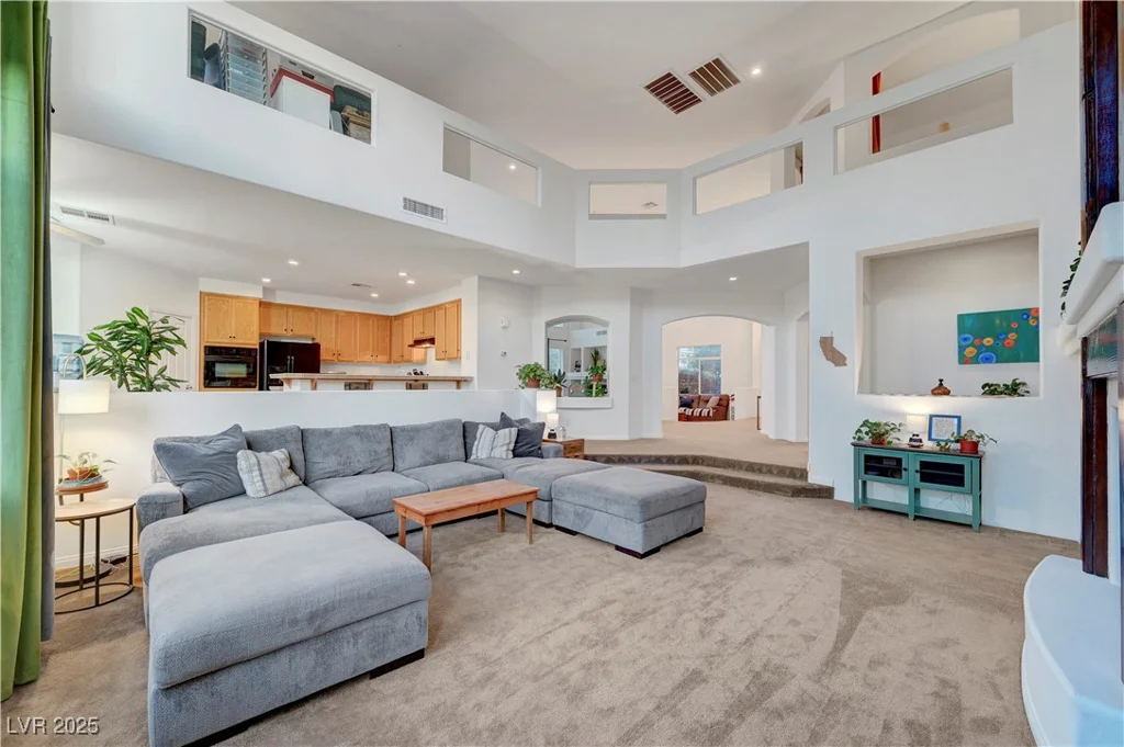 8812 Glenistar Gate, Las Vegas, NV 89143