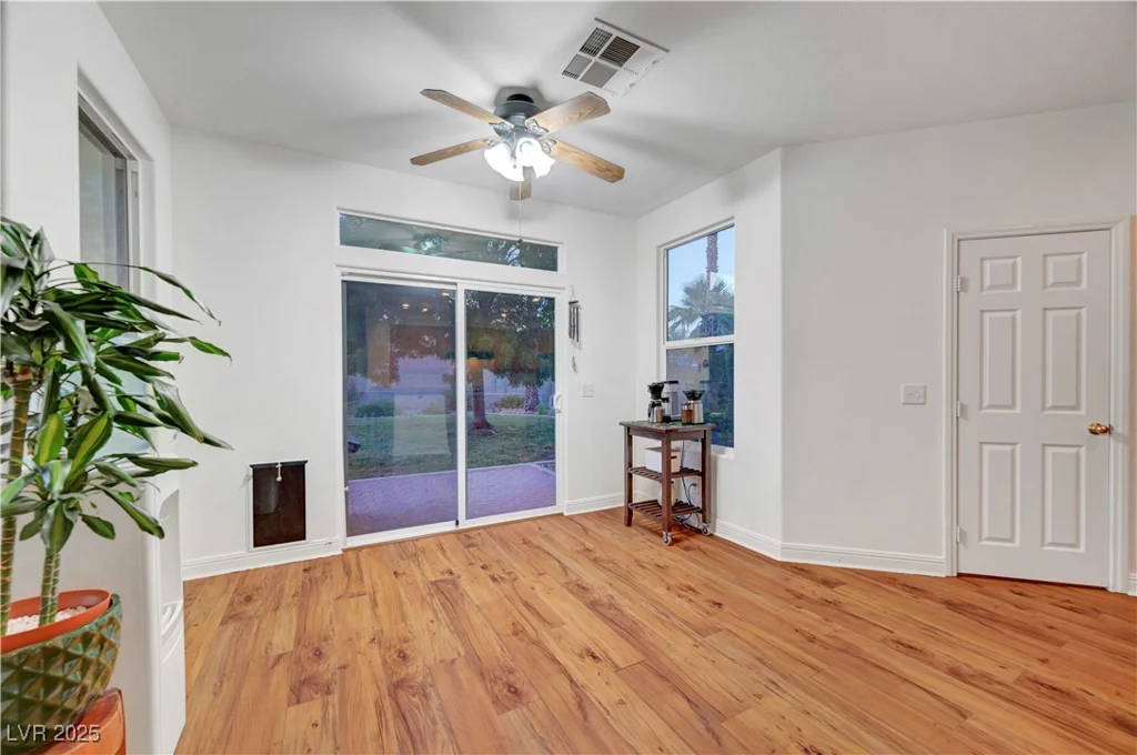8812 Glenistar Gate, Las Vegas, NV 89143