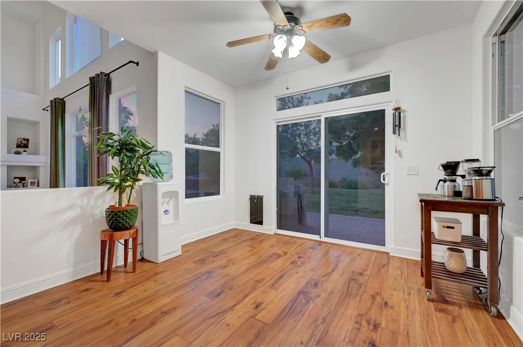 8812 Glenistar Gate, Las Vegas, NV 89143
