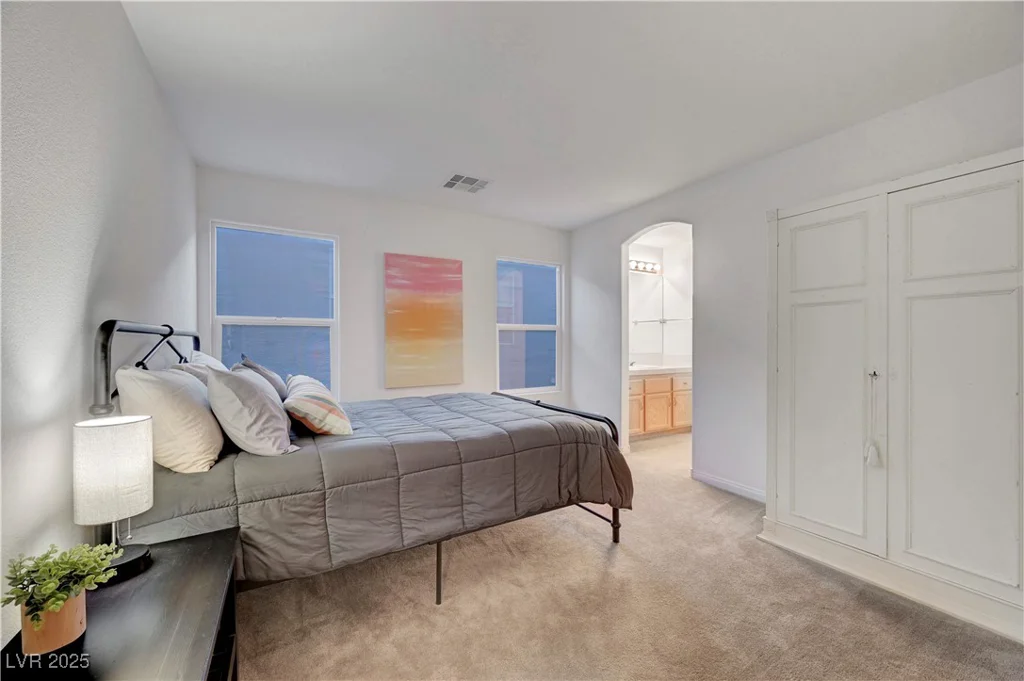 8812 Glenistar Gate, Las Vegas, NV 89143