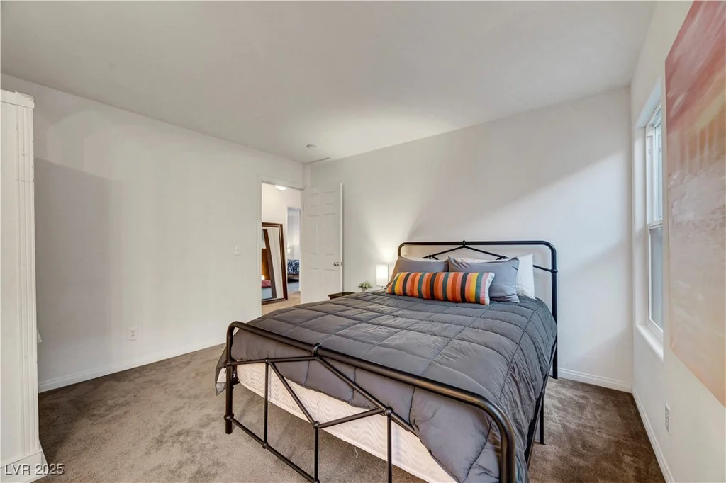 8812 Glenistar Gate, Las Vegas, NV 89143