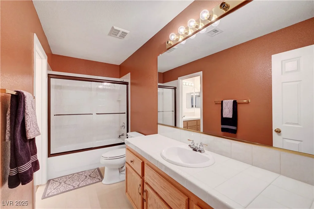 8812 Glenistar Gate, Las Vegas, NV 89143