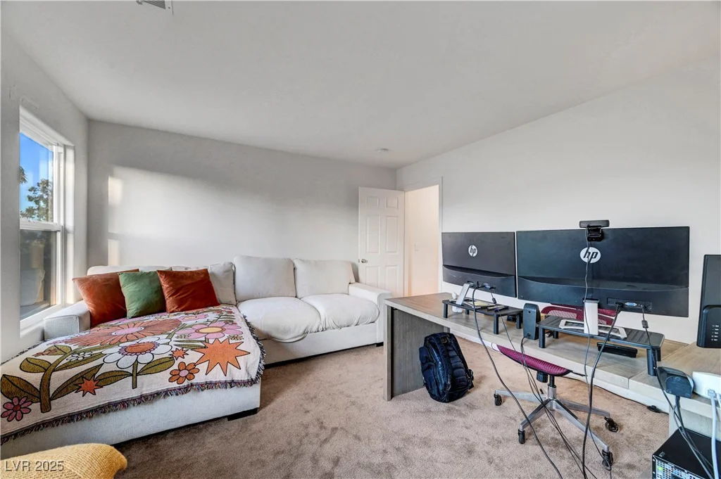 8812 Glenistar Gate, Las Vegas, NV 89143