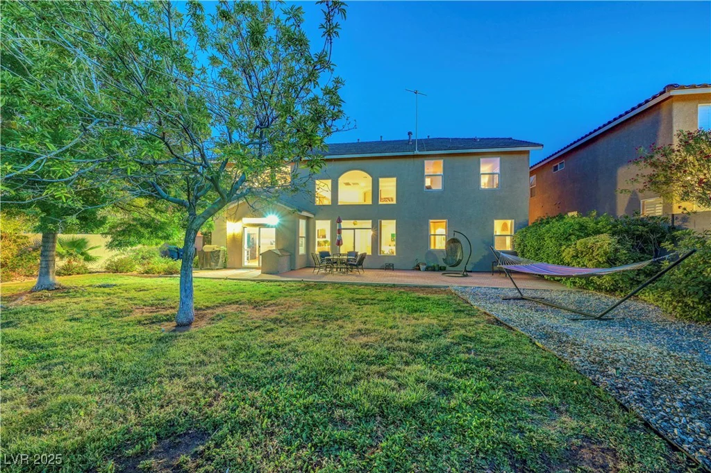 8812 Glenistar Gate, Las Vegas, NV 89143