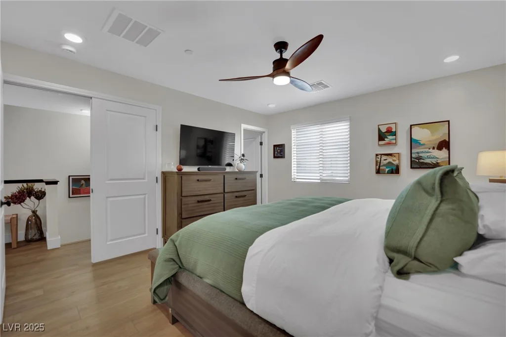 530 Sonoma Range, Las Vegas, NV 89138