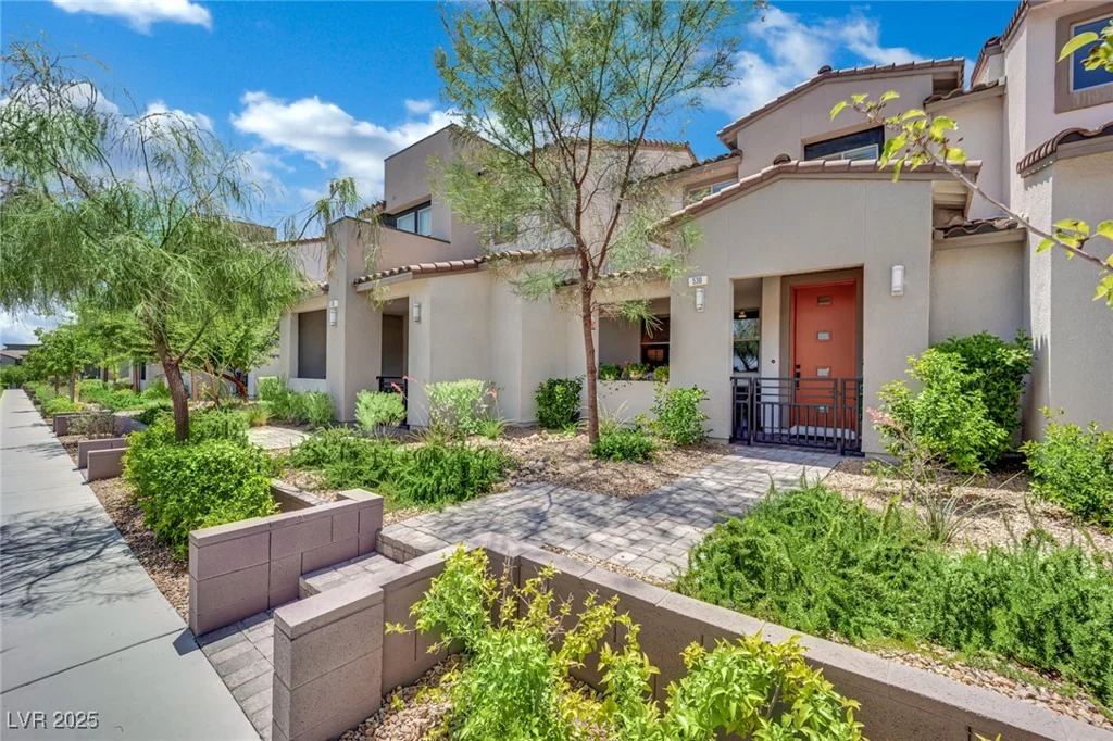 530 Sonoma Range, Las Vegas, NV 89138