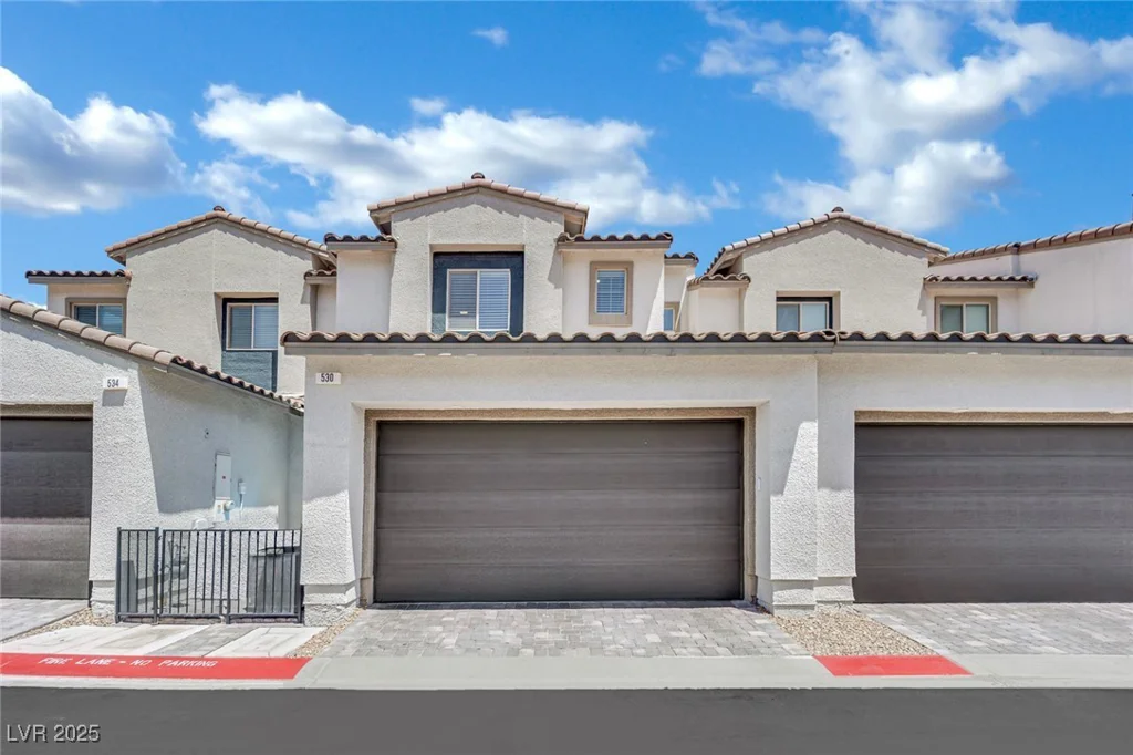 530 Sonoma Range, Las Vegas, NV 89138